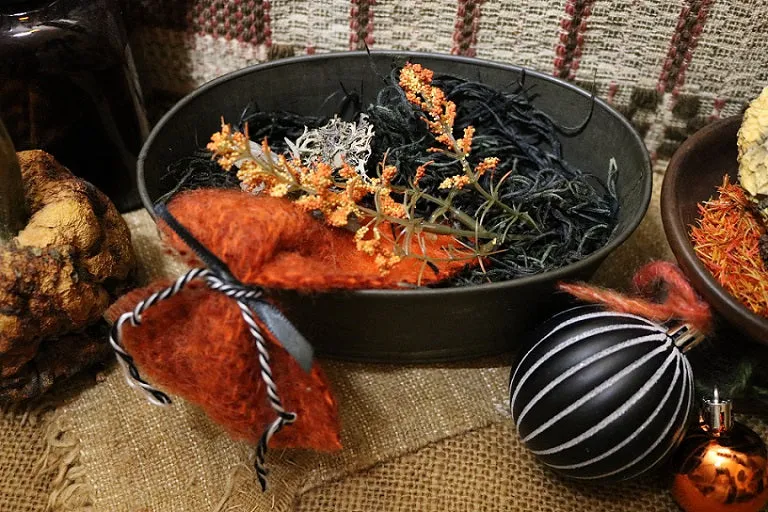 Autumn Halloween Tin with Black Cat Gathering
