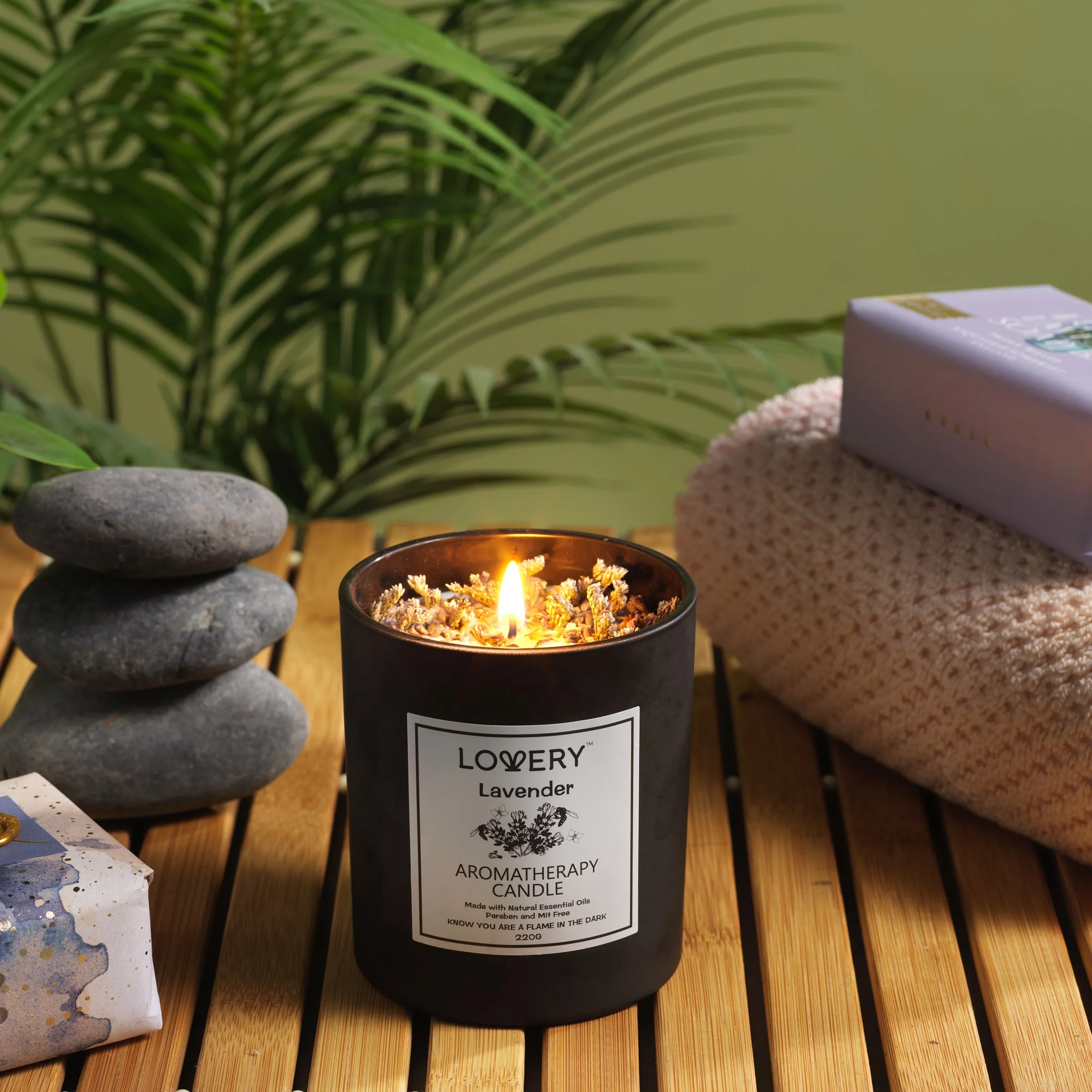 Lavender Scented Candle with Dried Flowers - 9oz Soy Wax Home Candle