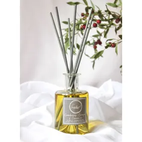 Samalanah Collection Reed Diffuser Cranberry, Orange & Cinnamon